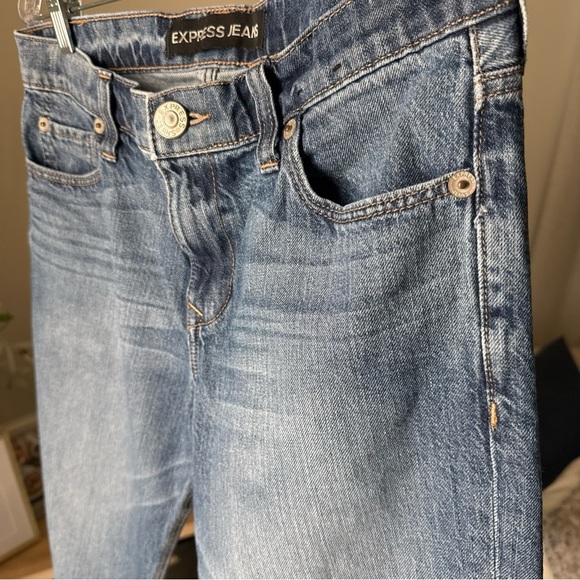 Express Women’s Boyfriend Blue Jeans Size 2 - Picture 3 of 10